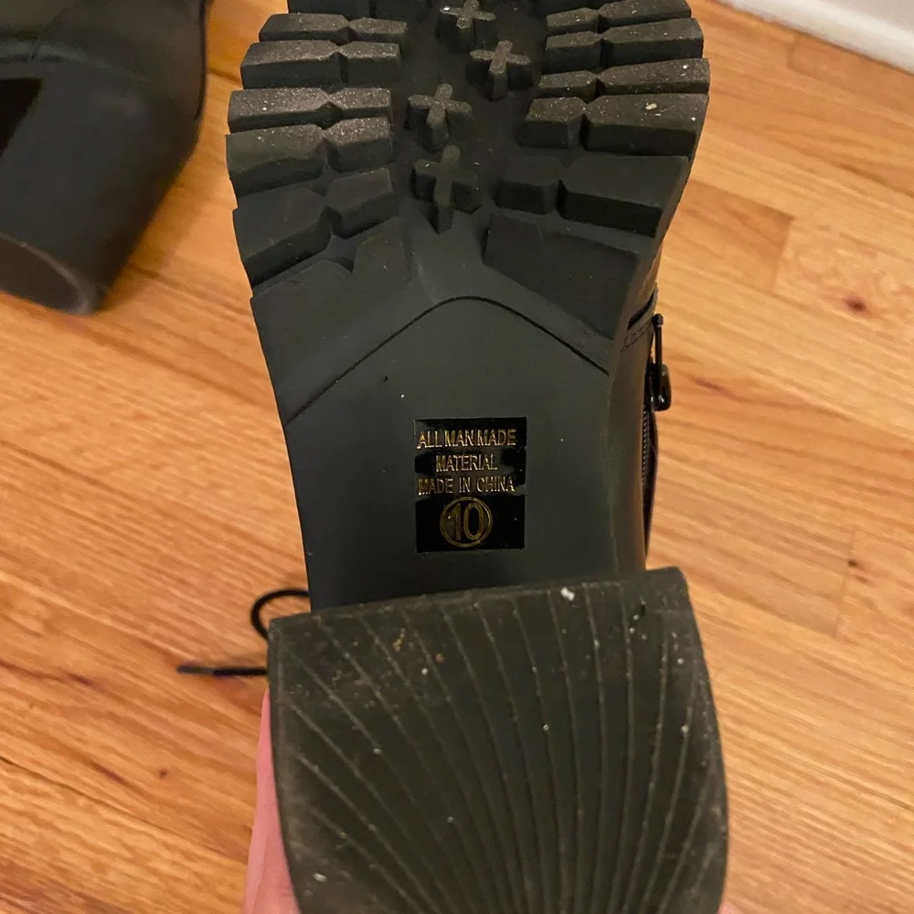 Soda Heeled Black Combat Boots - Picture 7 of 9